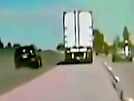 Žena vozila 100 km više od 190 kmh sa zaglavljenim gasom