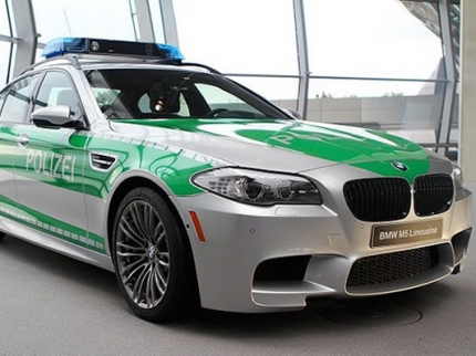 Policijski automobil iz snova