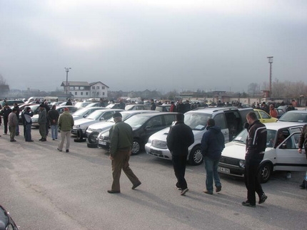 Padaju i cijene i prodaja polovnjaka