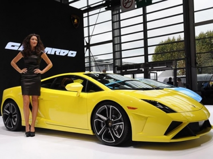 VIDEO: Tržište luksuznih automobila imuno na krizu