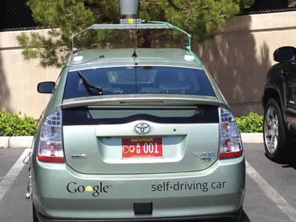 Google dobio dozvolu za automobile koji voze sami!