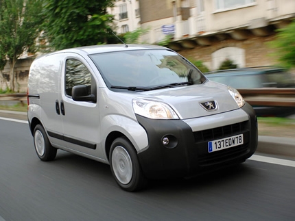 Peugeot Bipper i Expert dostavna vozila godine