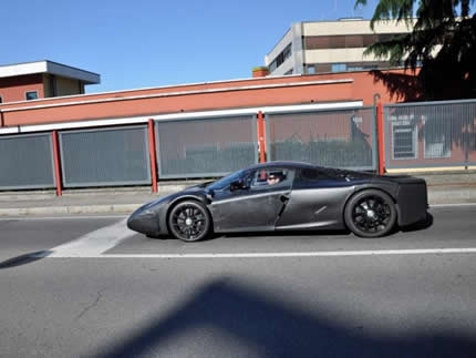 Da li je ovo Ferrari F70?